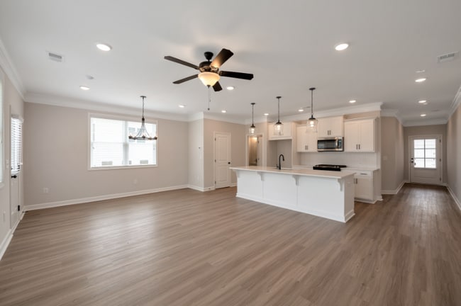 Building Photo - 3360 Verdi Ln
