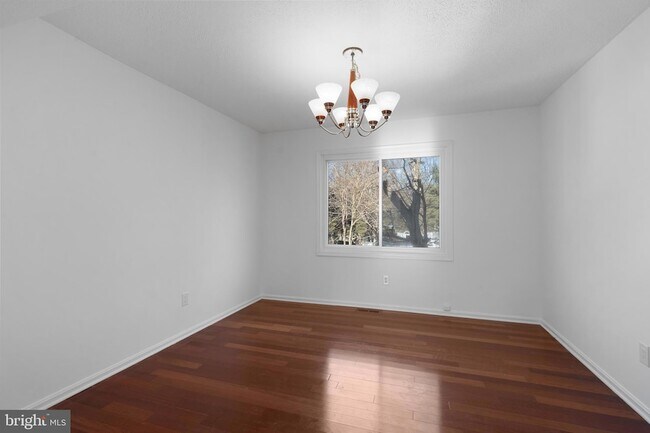 Foto del edificio - 2636 East Side Dr