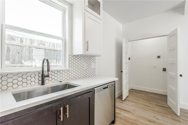 Foto del edificio - 1108 NW 79th St
