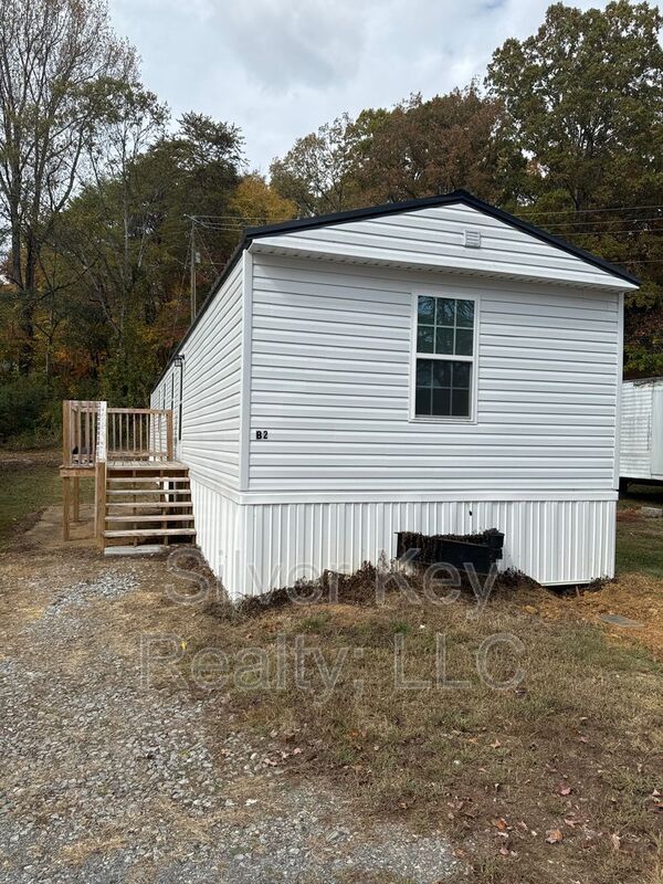 Foto principal - 1004 S Jackson St