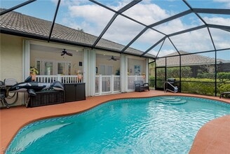 Building Photo - 28452 Del Lago Way