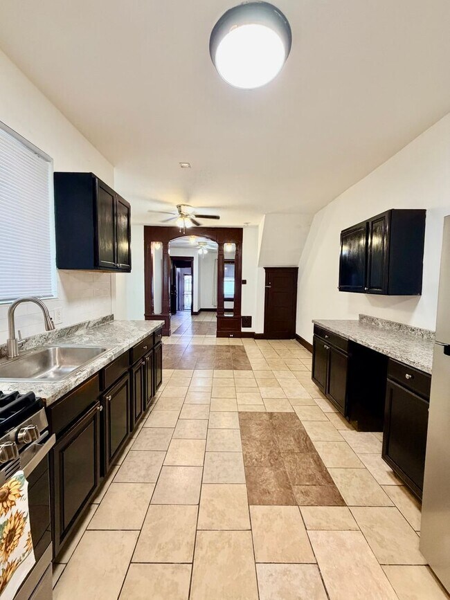 Photo - Available Now - Pet-Friendly 3-Bedroom Home in West Parkside