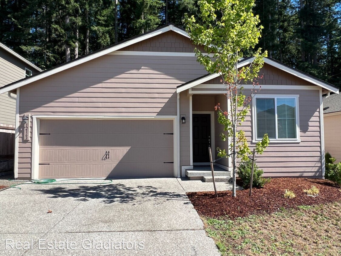 3 br, 2 bath House 12163 319TH AVE SE House Rental in Sultan, WA
