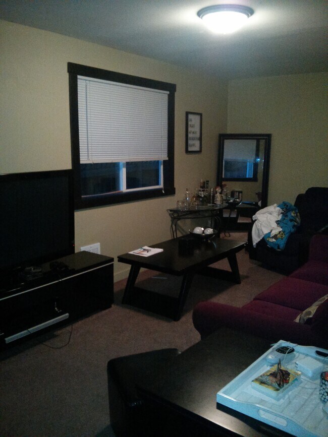 Living Room - 4845 Delridge Way SW