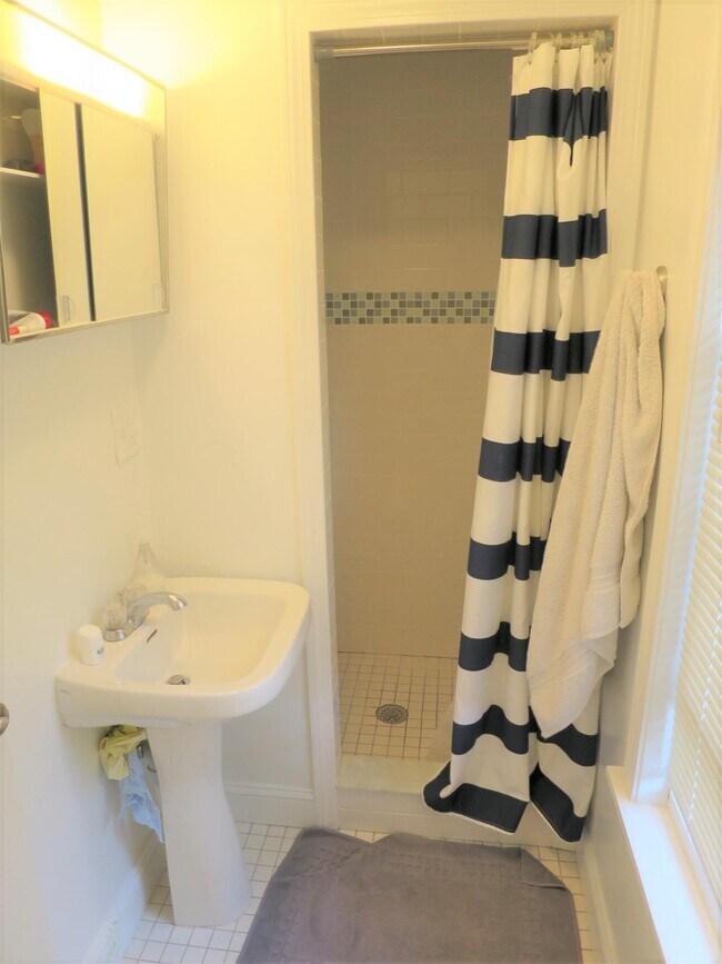 Foto del edificio - 4 Forster St