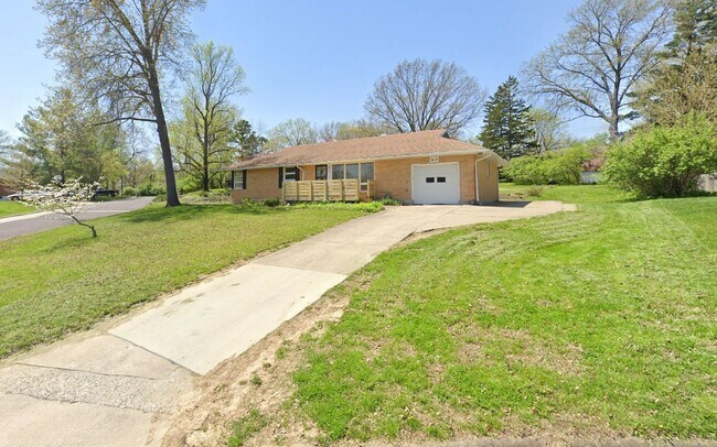 Foto del edificio - House for rent- Short term lease 6 month