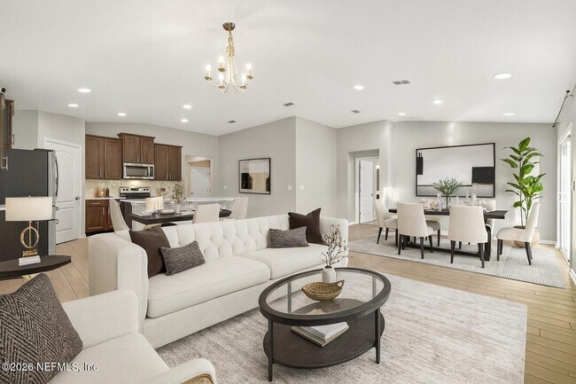 Foto del edificio - 66108 Edgewater Dr