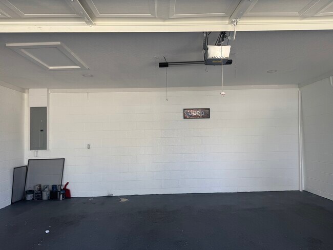 Foto del edificio - 14903 Southfork Dr