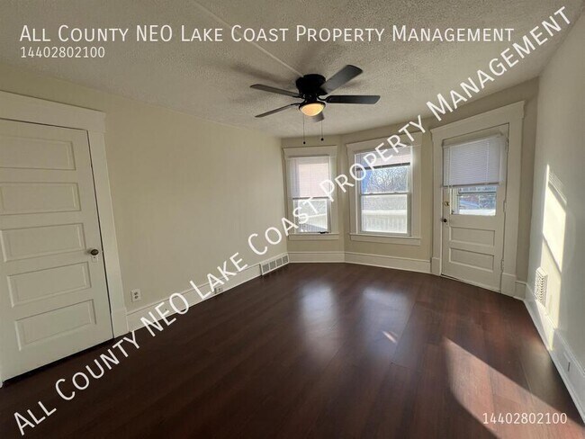 Foto del edificio - 3922 Riverside Ave