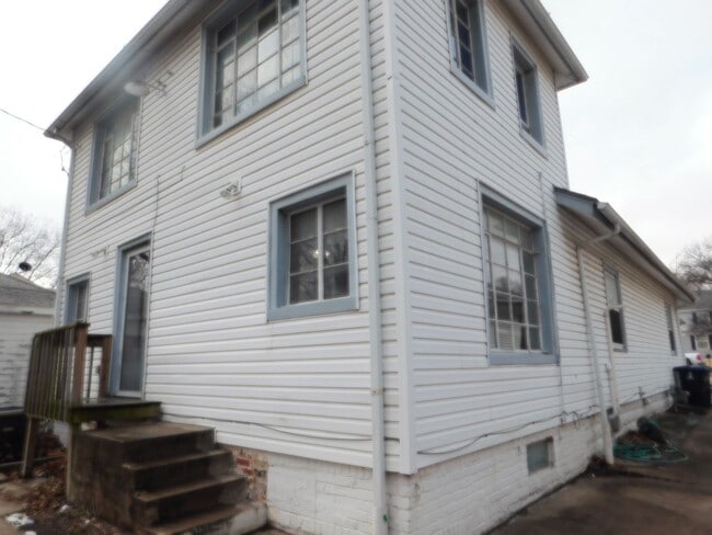 Foto del edificio - 4 Bedroom Home in El Dorado minutes from Down Town!