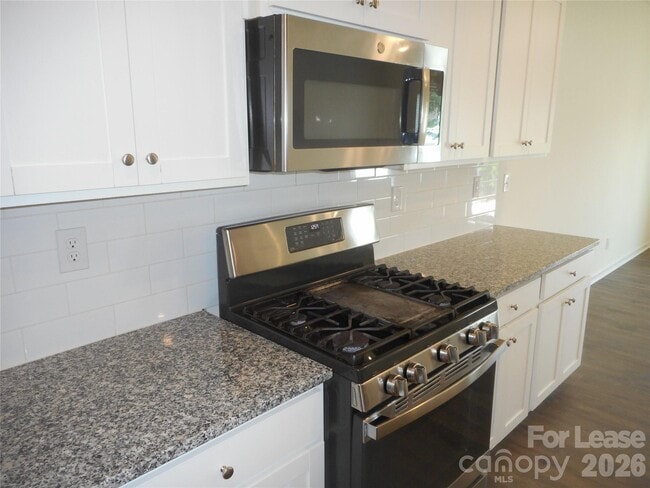 Foto del edificio - 758 Earhart St NW