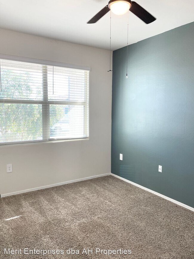 Foto del edificio - 4 br, 2 bath House - 3176 N LAINEY LN