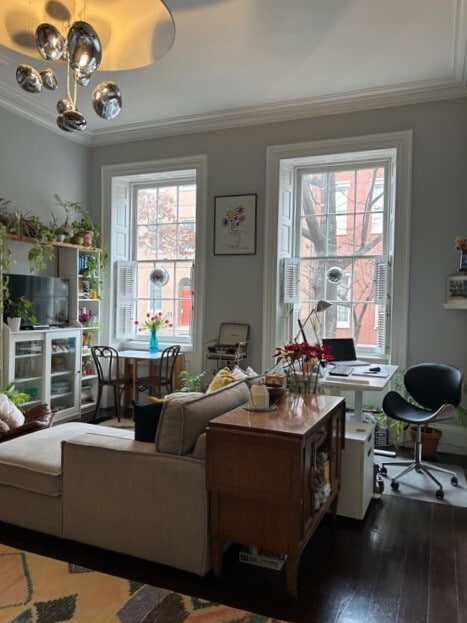 Building Photo - 277 S 4th St