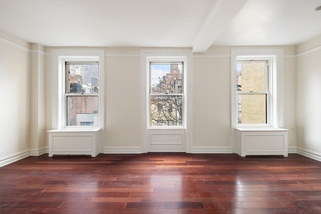 Foto del edificio - 127 E 69th St