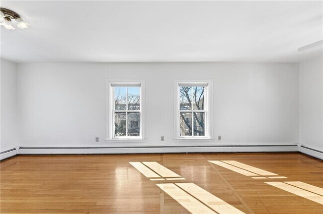 Foto del edificio - 686 Hope St