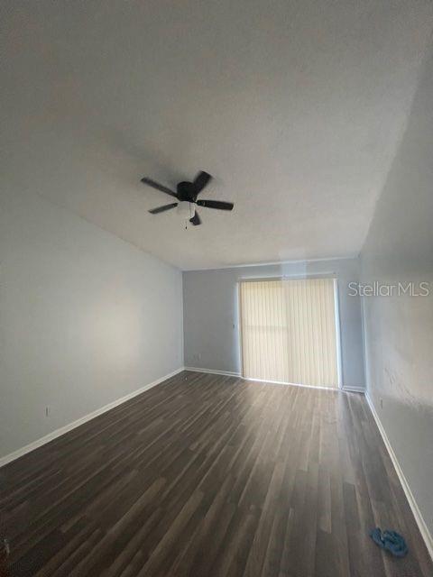 Foto del edificio - 37 Sandalwood Ct