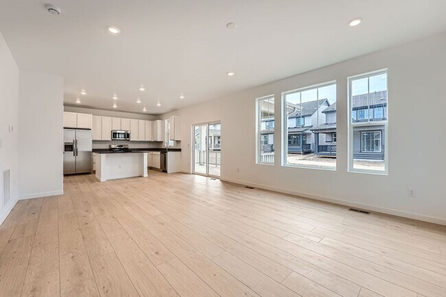Foto del edificio - ALMOST BRAND NEW exquisite 3bd home in Harvest Ridge community