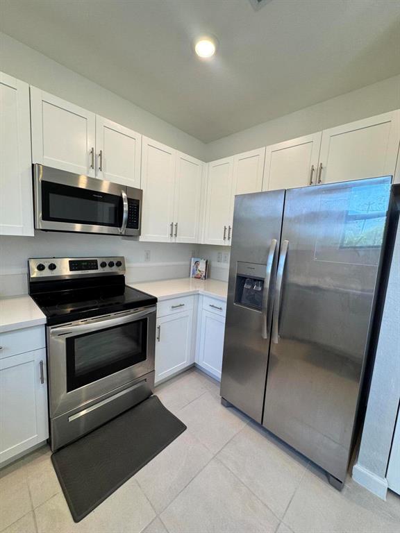 Foto del edificio - 5442 SW 14th Ct