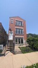Building Photo - 2902 W Fillmore St