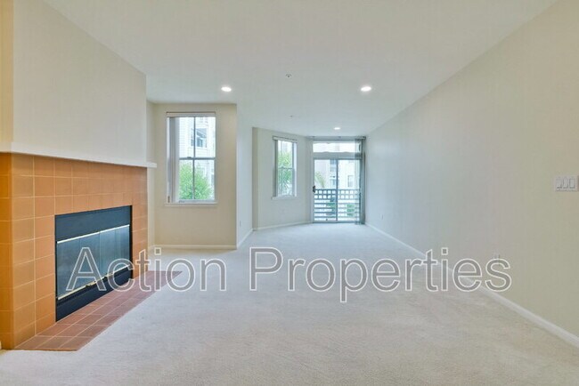 Foto del edificio - 550 Ortega Ave