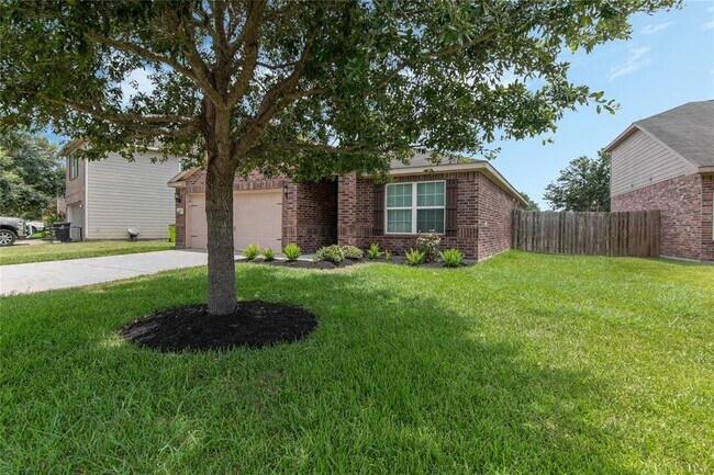 Building Photo - 5003 Oak Briar Ln