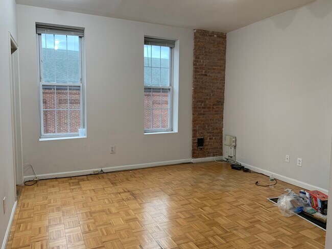 Building Photo - 328 Palisade Ave