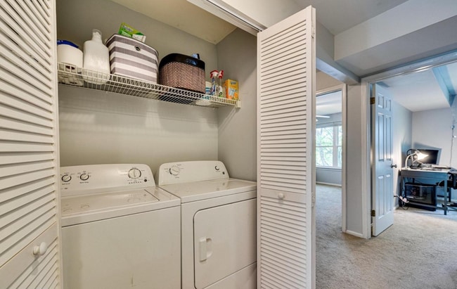 Building Photo - 13557 Orchard Dr