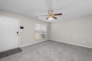 Building Photo - 1422 Perry Ave