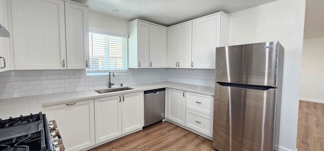 Foto del edificio - 809 Capehart Ct