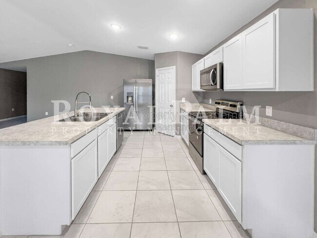 Foto del edificio - 3107 35th St W
