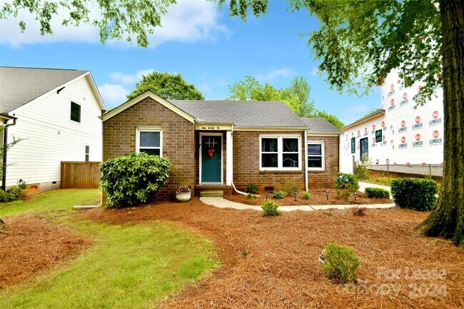 Building Photo - 122 N Smallwood Pl