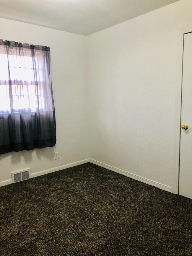 Foto del edificio - Loves Park 4 Bedroom