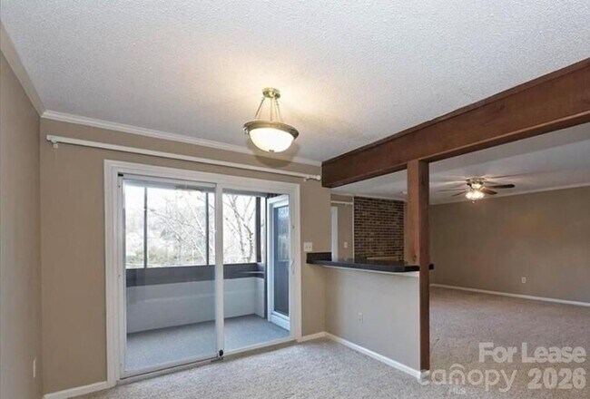 Foto del edificio - 7345 Winery Ln