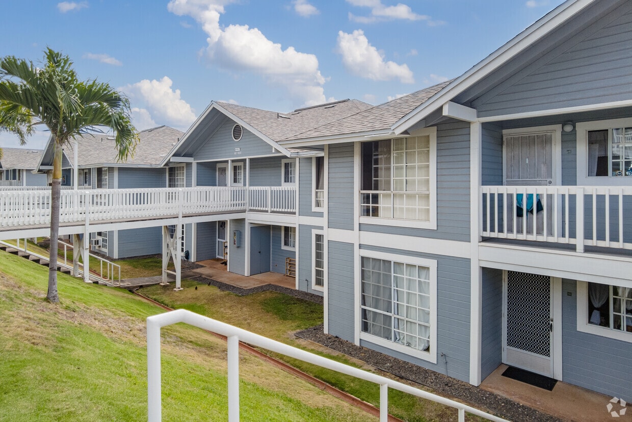 Makakilo Cliffs Apartments in Kapolei, HI