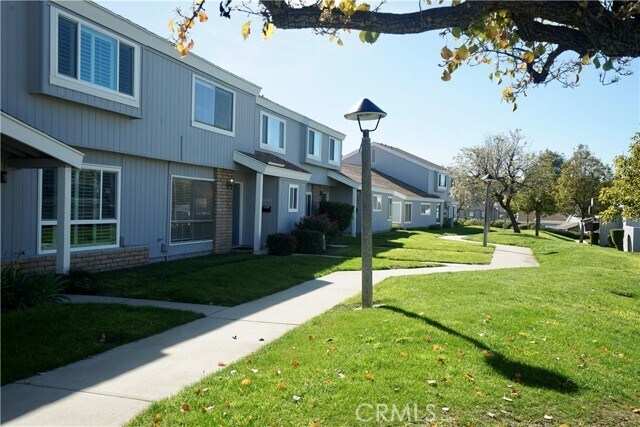 Building Photo - 1041 Canyon Springs Ln