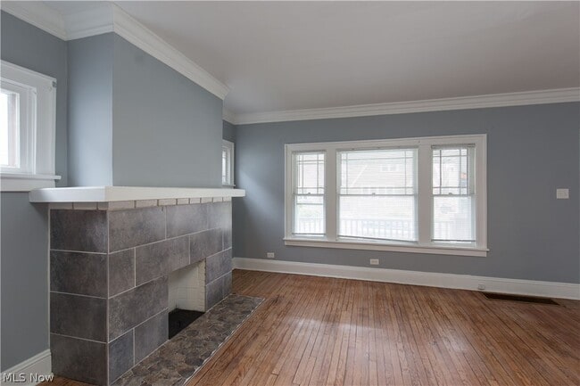 Building Photo - 2169 Olive Ave