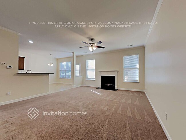 Foto del edificio - 5836 Mcdowell Run Dr