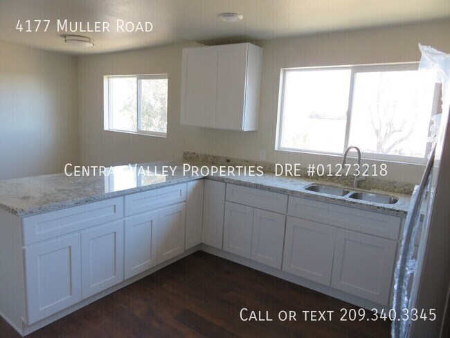 Foto del edificio - 4177 W Muller Rd