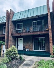 Building Photo - 1227 James St