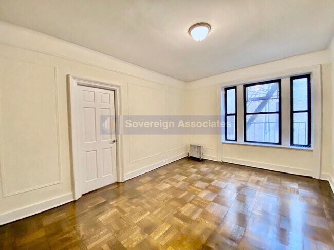 Foto del edificio - 935 St Nicholas Ave