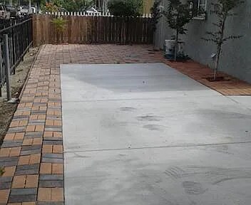 Parking Space - 3318 Adriatic Ave