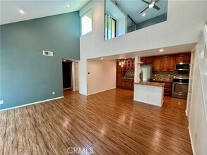 Building Photo - 25712 Le Parc