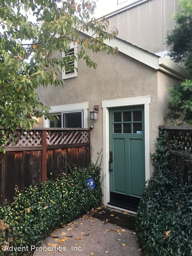 Foto principal - 2 br, 2 bath House - 3719A Maybelle Avenue