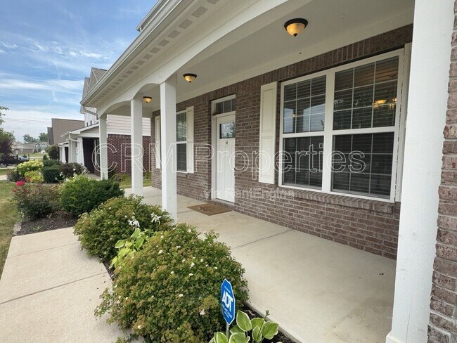 Foto del edificio - 6311 Burgin Dr