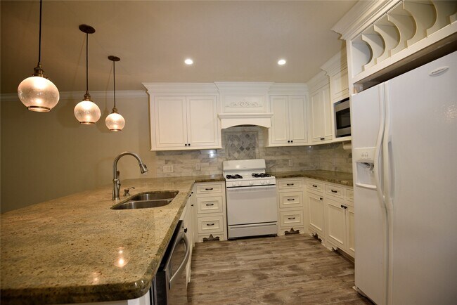 Foto del edificio - 9997 Hyacinth Way