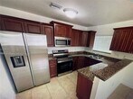 Foto principal - 5881 NW 32nd Ave