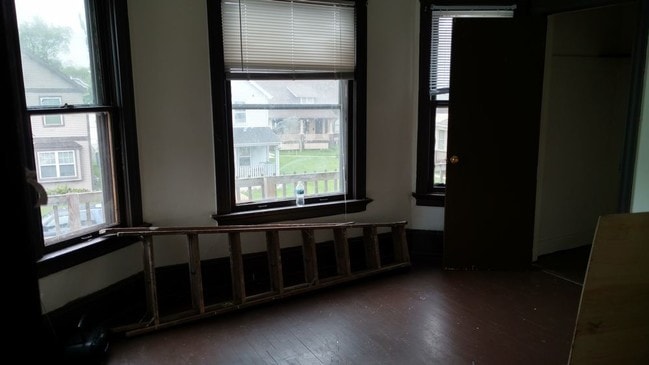 Building Photo - 2446 N 35th St