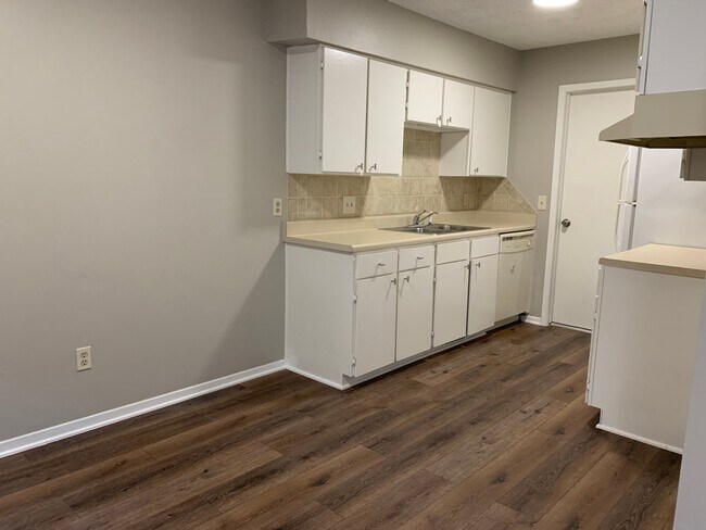 Foto del edificio - 6647 S Rockford Ave