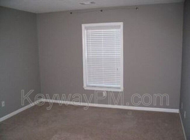 Building Photo - 7423 Exuma Dr