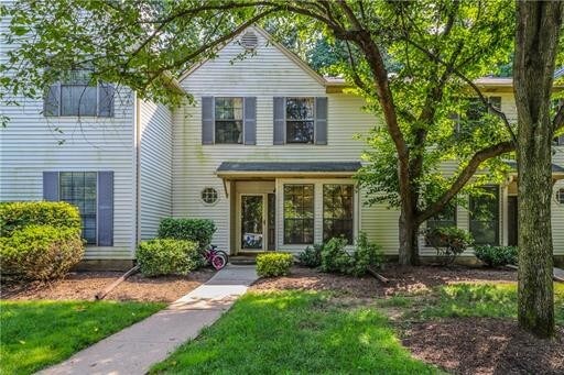 Building Photo - 2502 Cricket Cir